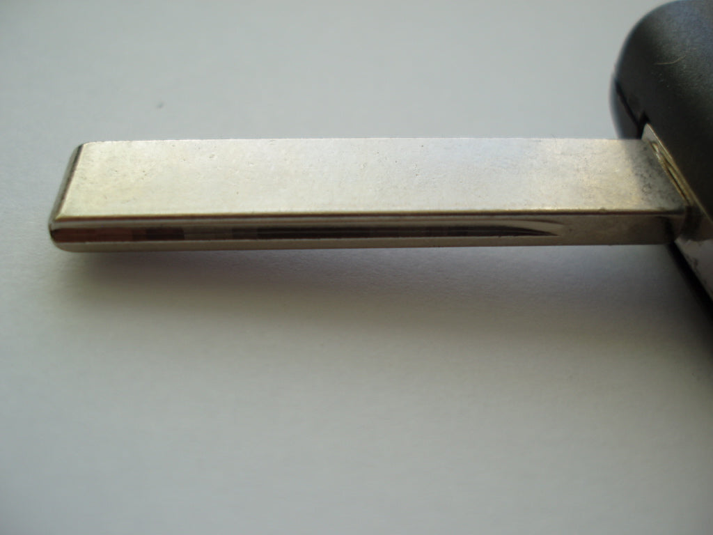 RFC HU83 Flip Key Blank Blade For Peugeot 207 307 308 407 607 807 – Silver