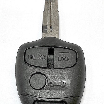 RFC 3 button key casing for Mitsubishi Outlander Shogun Lancer Warrior fob MIT8 blade