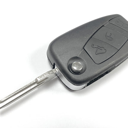 RFC 3 button flip key case for Iveco Daily MK4 2006 - 2011